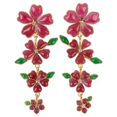 Augustine Golden Metal Earrings with Glass Paste in Red and Dark Red Tones
