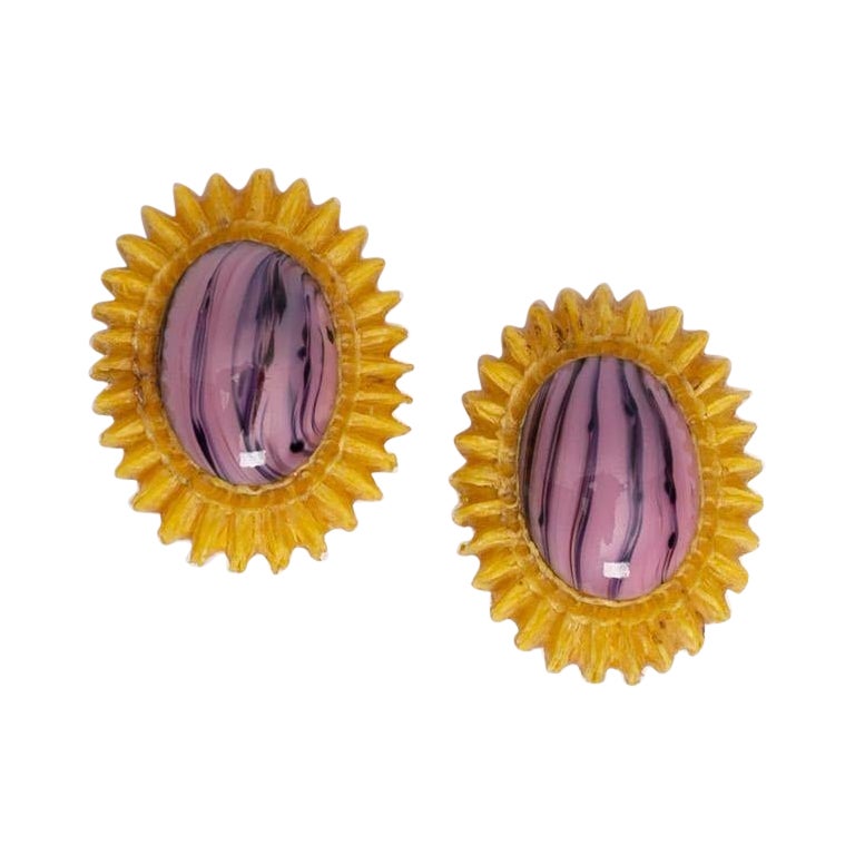 Henry Clip-on Earrings of Talosel and Glass Paste For Sale