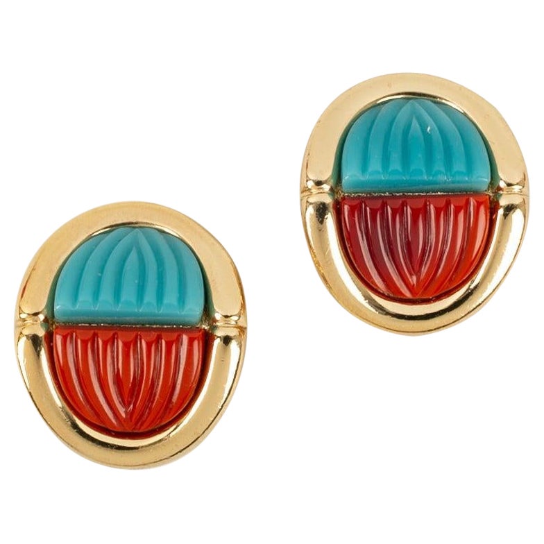 Grossé Clip-on Earrings in Golden Metal and Glass Paste For Sale