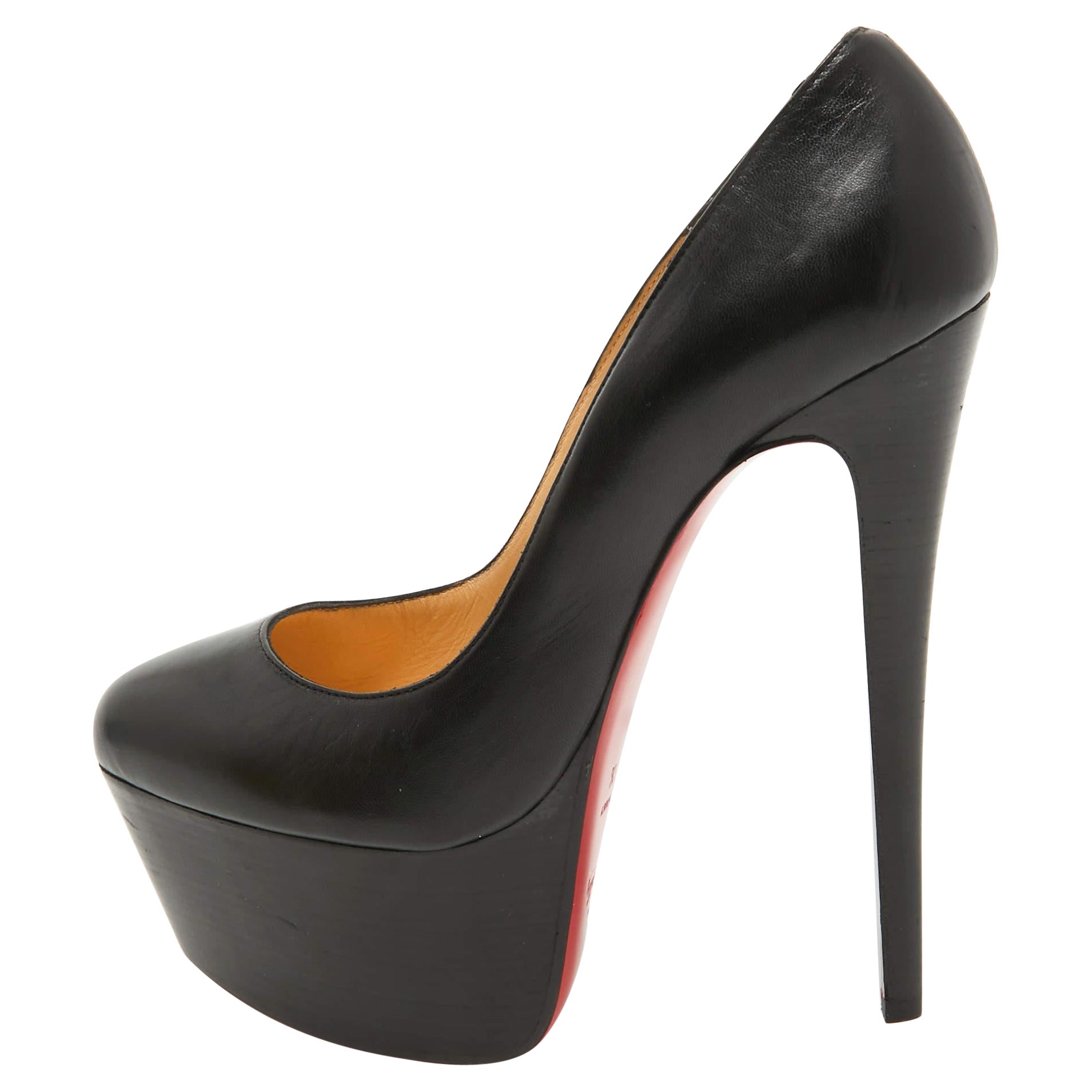 Christian Louboutin Black Leather Bianca Pumps Size 38.5 For Sale