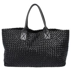 Bottega Veneta Cabat Intrecciato Woven Medium Tote Bag - black