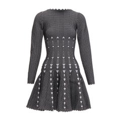 ALAIA Graues flaches Kleid aus Schurwollmischung mit schwarzem grafischem Jacquard bateau-Flair FR36