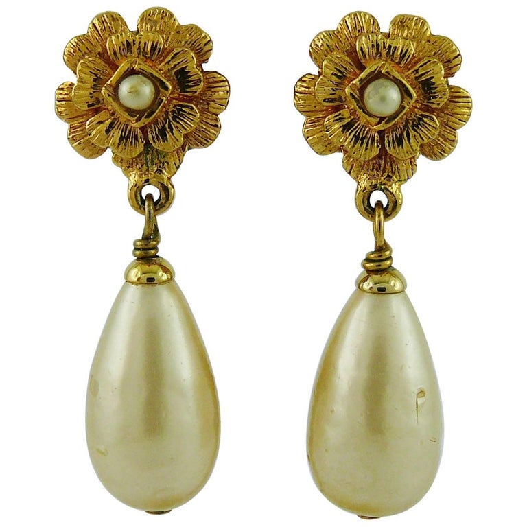 Chanel Vintage Classic Camellia Pearl Drop Clip-On Earrings at 1stDibs   vintage pearl drop earrings, clip on pearl drop earrings, chanel earrings  camellia