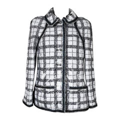Veste Chanel à paillettes bordée de tressures, 2017