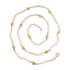 Retro Chanel Costume Pearl Necklace with Golden Metal Elements