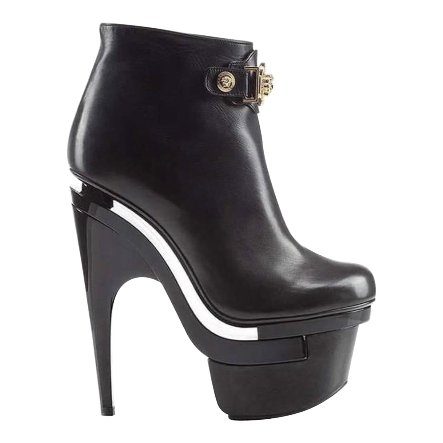 Bottes en cuir noir à triple plateforme signées Versace en vente