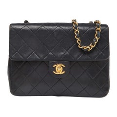 Chanel Black Quilted Leather Retro Flap Shoulder Bag