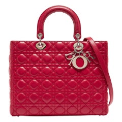 Grand sac cabas Lady Dior en cuir cannage rouge Dior