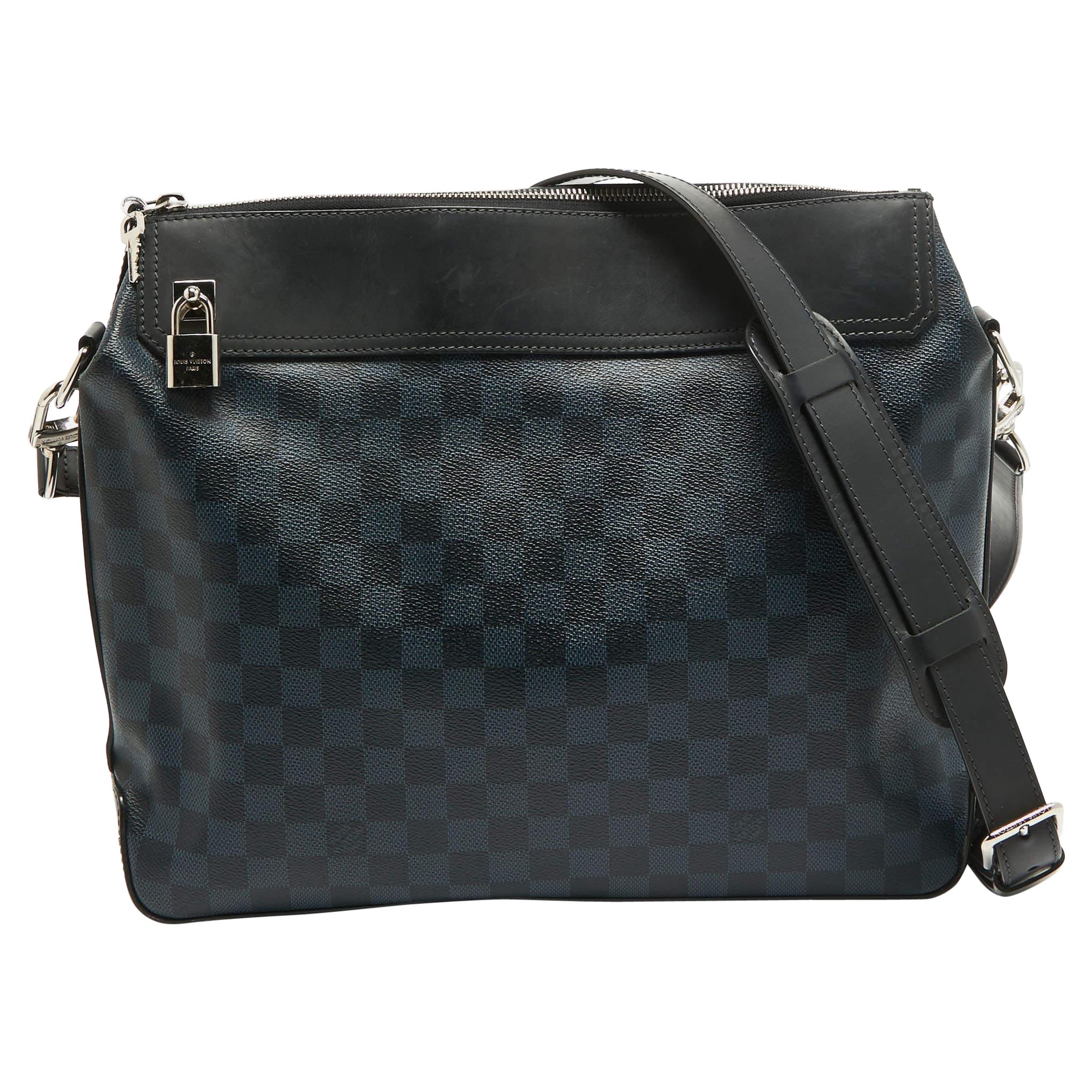Louis Vuitton Damier Cobalt Canvas Greenwich Messenger Bag For Sale