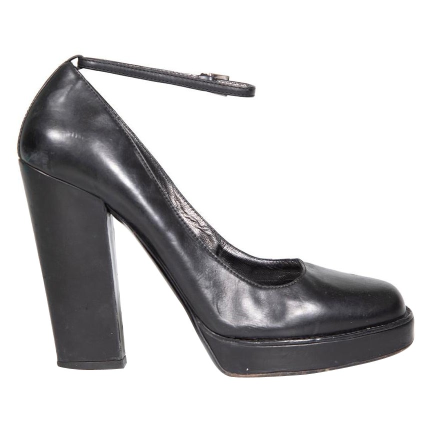 Prada Black Leather Mary Jane Heels Size IT 38.5 For Sale