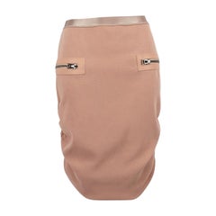 Tom Ford jupe brodée de logos rose poussiéreux, taille M