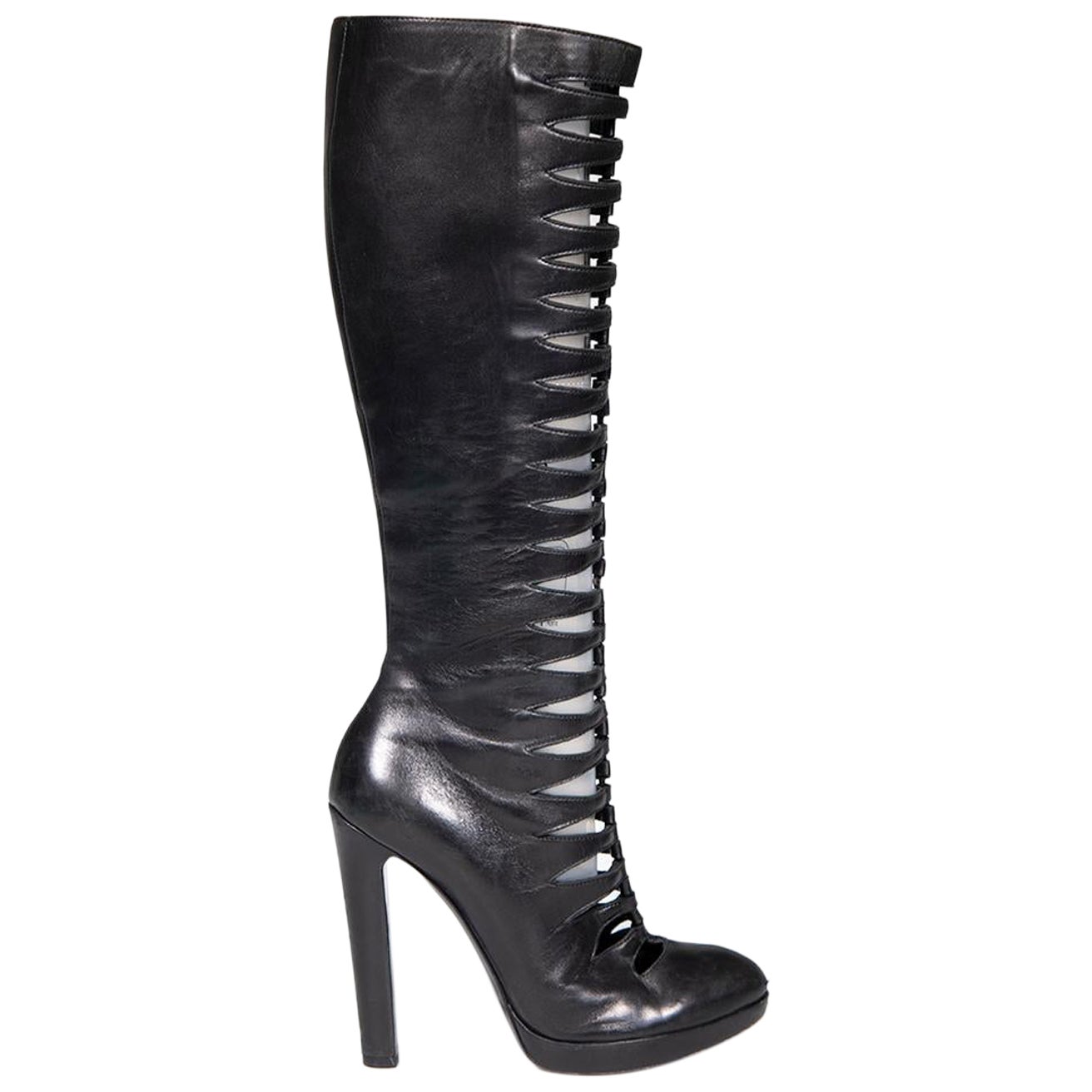 Alaïa Black Leather Cutout Knee High Boots Size IT 39 For Sale
