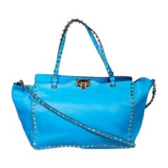 Valentino Garavani Blue Leather Medium Rockstud Trapeze Tote