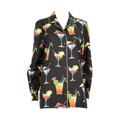 Dolce & Gabbana Pyjama-Hemd aus Seide mit Cocktail-Druck Größe S