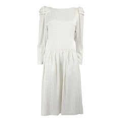 Hanae Mori - Robe blanche à manches longues à pois, taille M