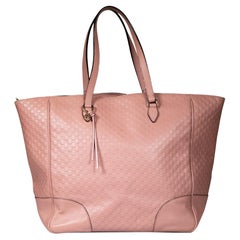 Gucci Fourre-tout Bree microguccissima en cuir rose