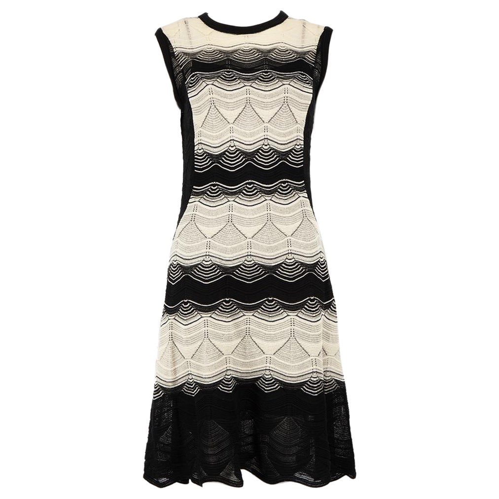 Missoni Two Tone Striped Sleeveless Knit Midi Dress Size M For Sale
