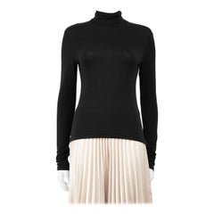 Yohji Yamamoto Schwarzes Half Zip Mock Neck Top Größe M