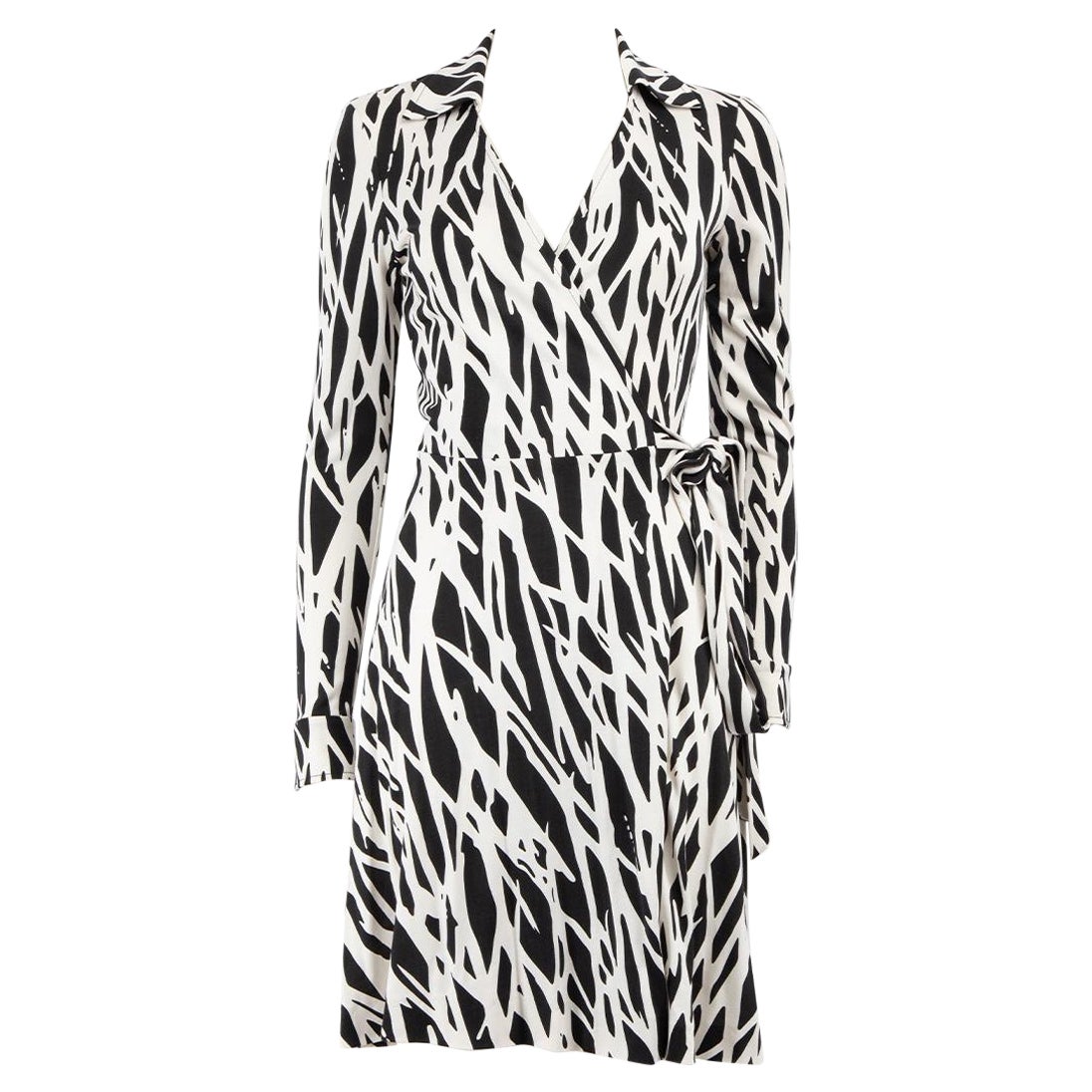 Diane Von Furstenberg Black Abstract Wrap Dress Size S For Sale