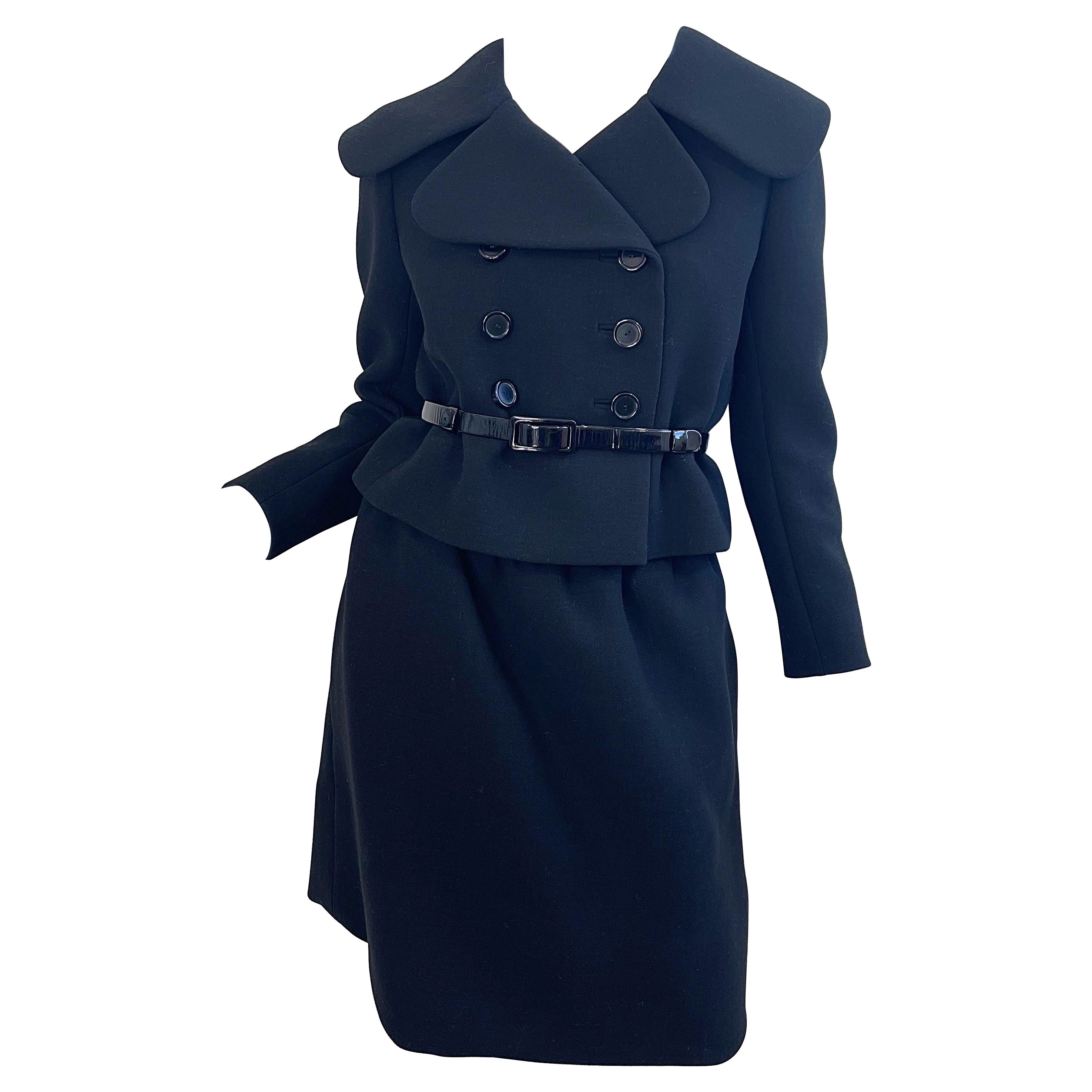 1960s Norman Norell Couture Black Wool Gabardine Size 8 Vintage 60s Skirt Suit en vente