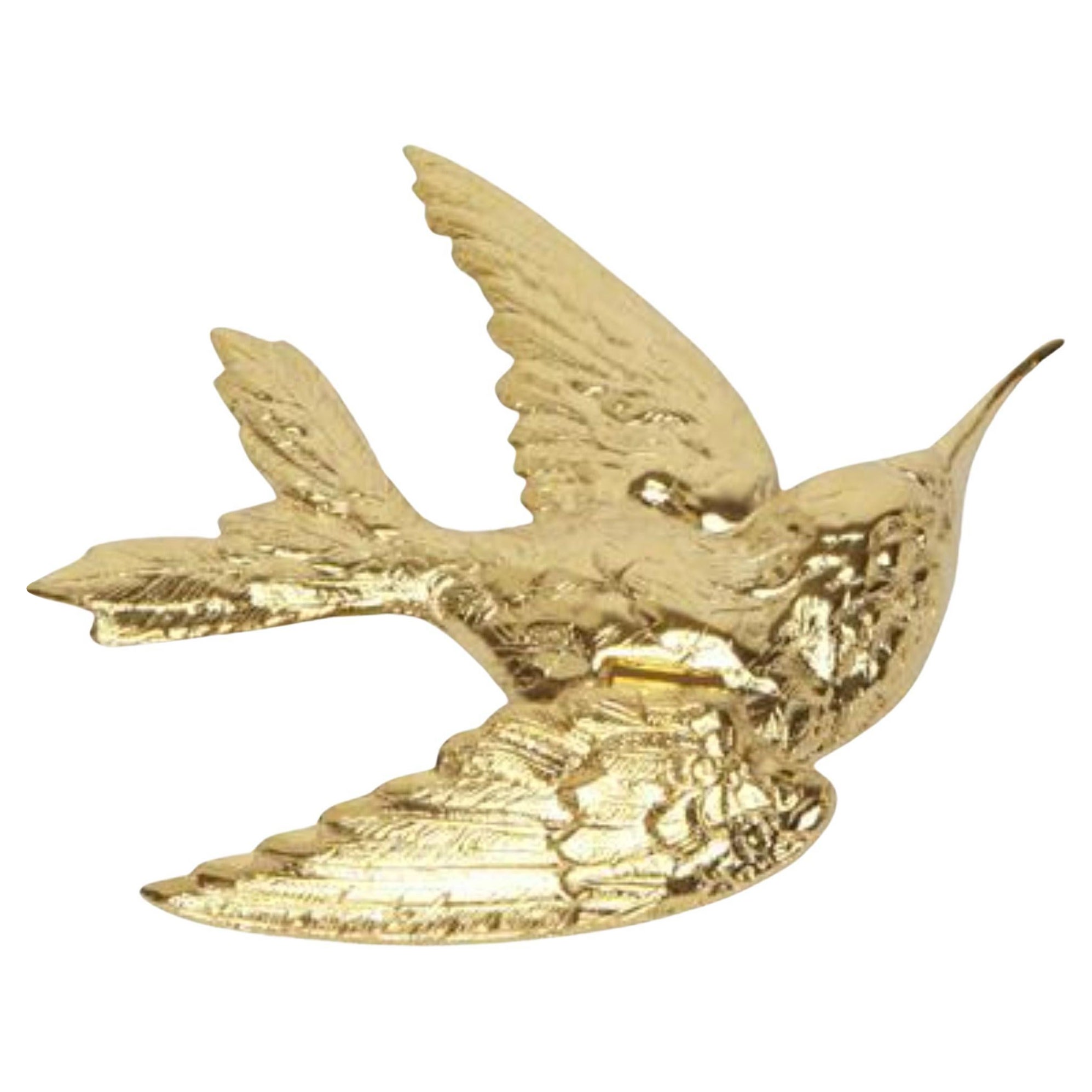 Hummingbird Ring with Moving Wing in 24K Gold For Sale