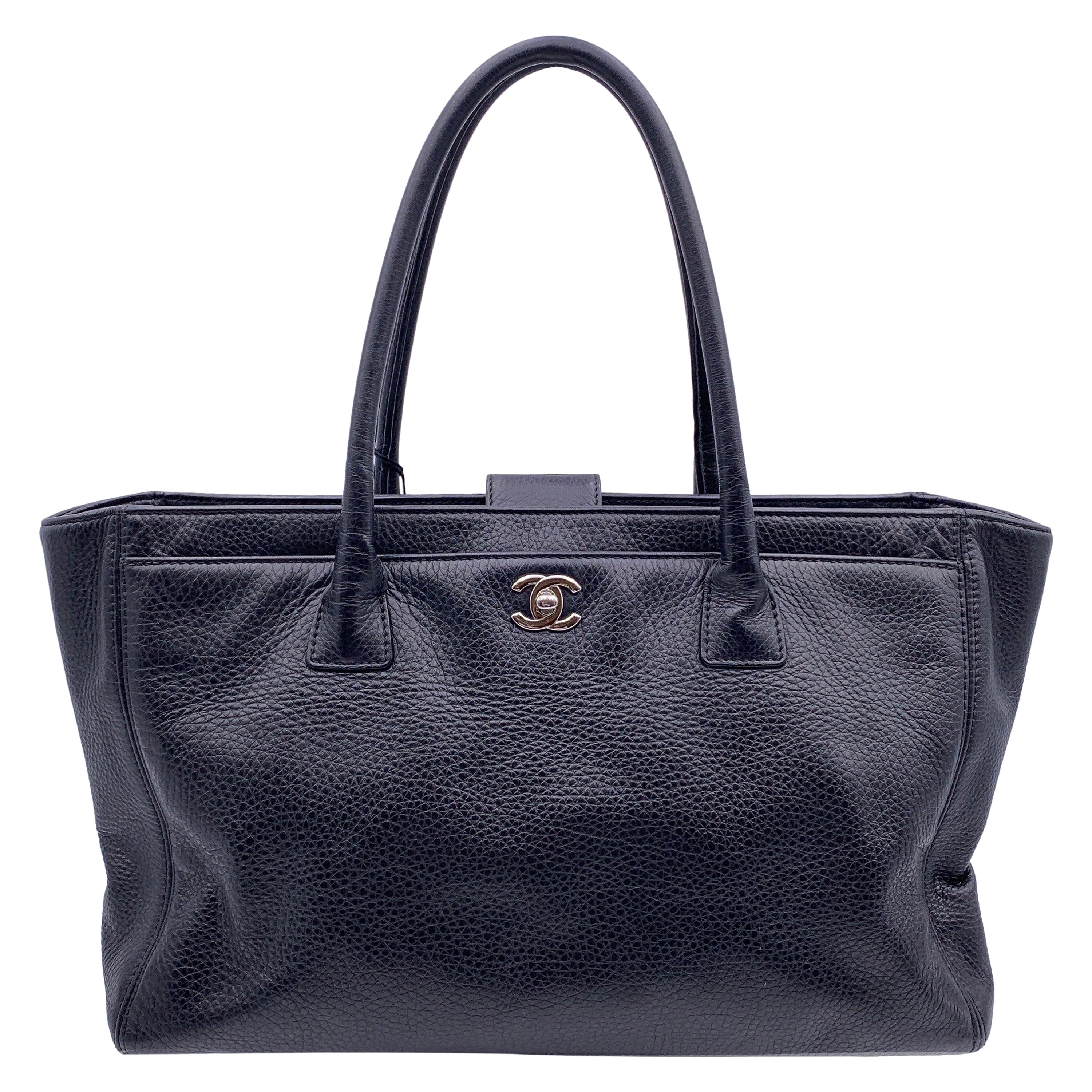 Chanel Black Pebbled Leather 2000s Executive Tote Bag Handbag For Sale