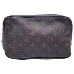 Louis Vuitton Used Monogram Toiletry Trousse 23 Cosmetic Bag