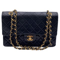 Chanel Retro Black Quilted Timeless Classic 2.55 Shoulder Bag 25 cm