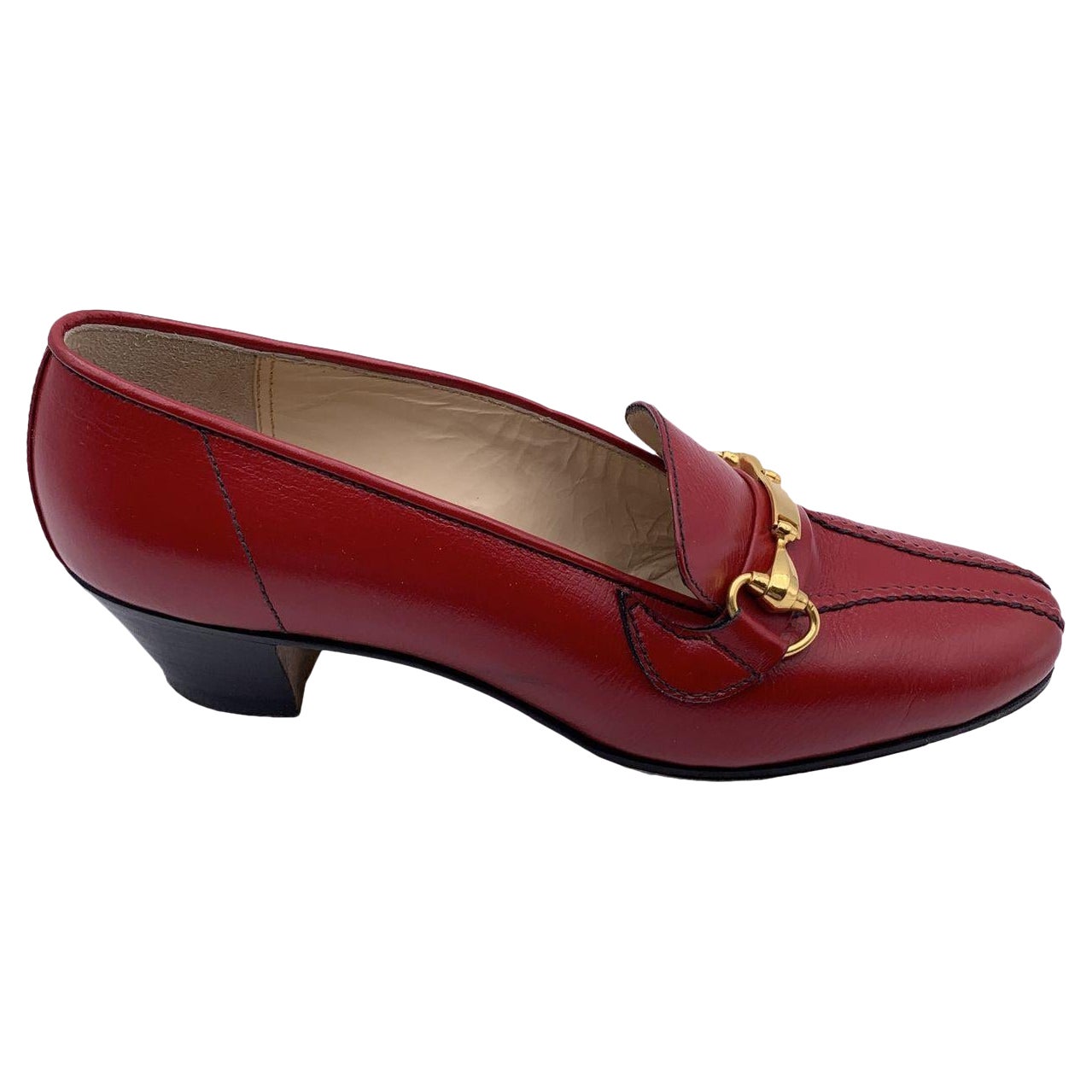 Gucci Vintage Red Leather Horsebit Shoes Loafers Size 35.5 For Sale