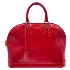 Louis Vuitton Rote Pomme D'Amour Monogrammierte Vernis Alma GM Tasche