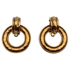 Chanel Vintage Gold Metall Türknocker-Ohrclips aus Metall