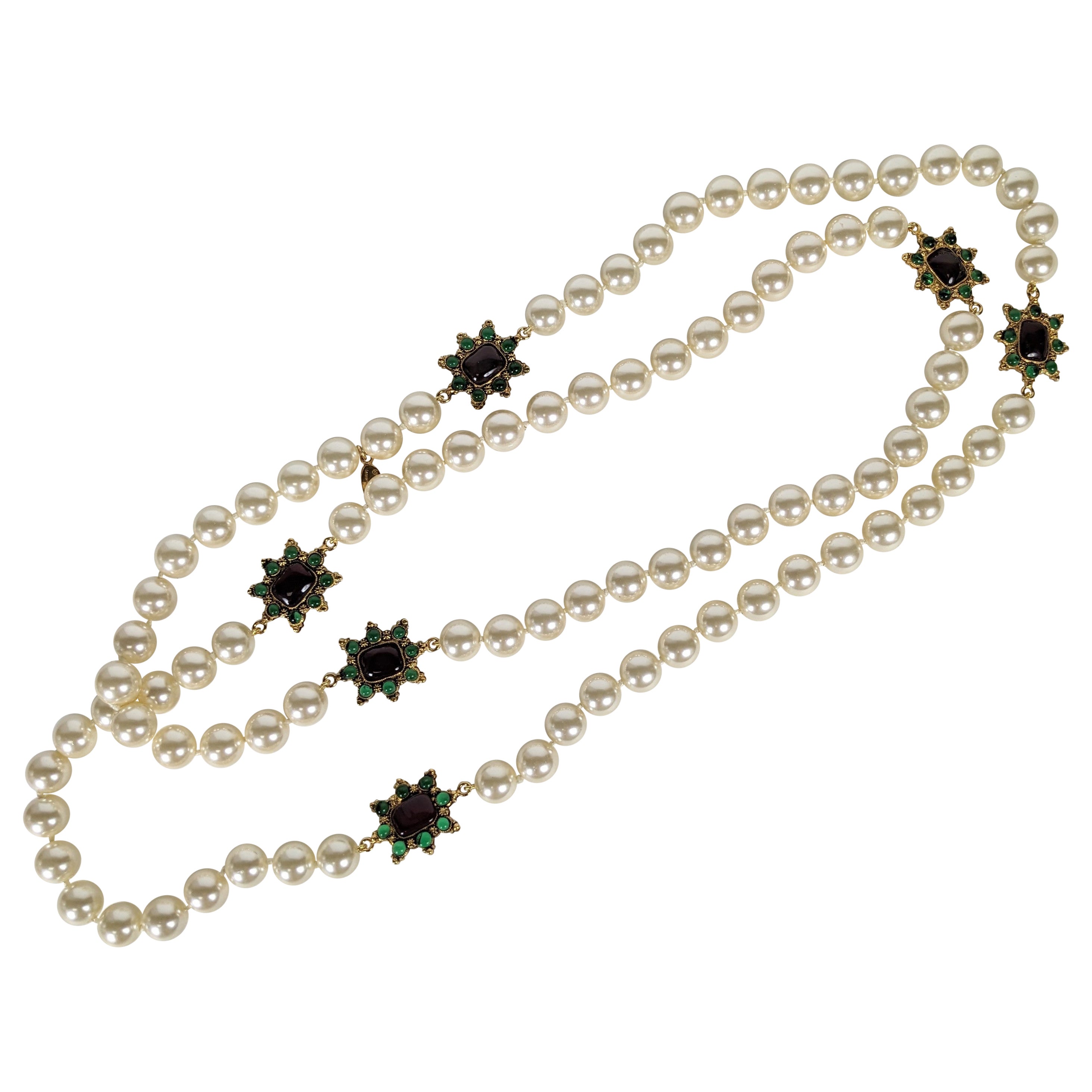 Chanel Maison Gripoix Renaissance Star Link Pearl Necklace For Sale