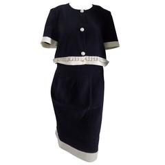 Saké blu and white skirt suit 12