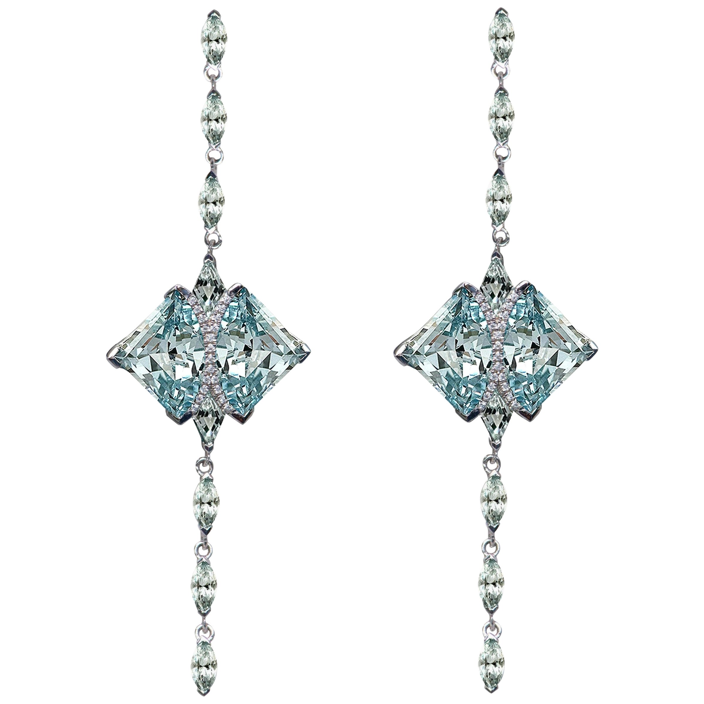 The 20ct Aquamarine Sapphire Eagle Ray Drop Earrings, 14kt White Gold For Sale