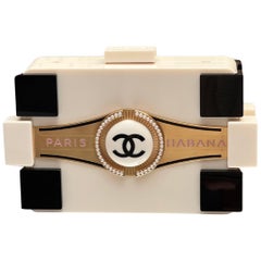 Chanel Paris-Habana Kuba Lego Plexiglas Laufsteg Clutch