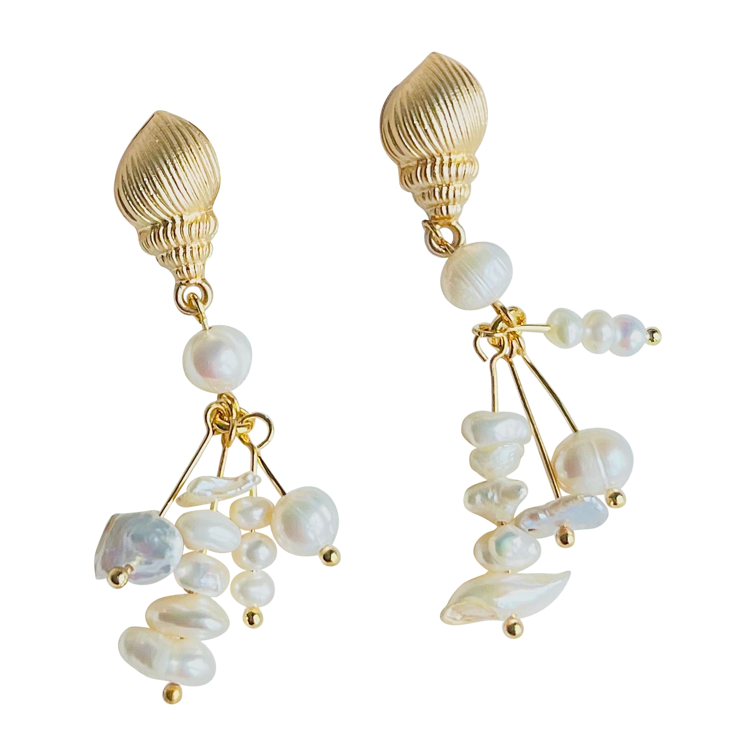 Natural White Irregular Cluster Pearls Tassel Conch Shell Gold Clip On Earrings