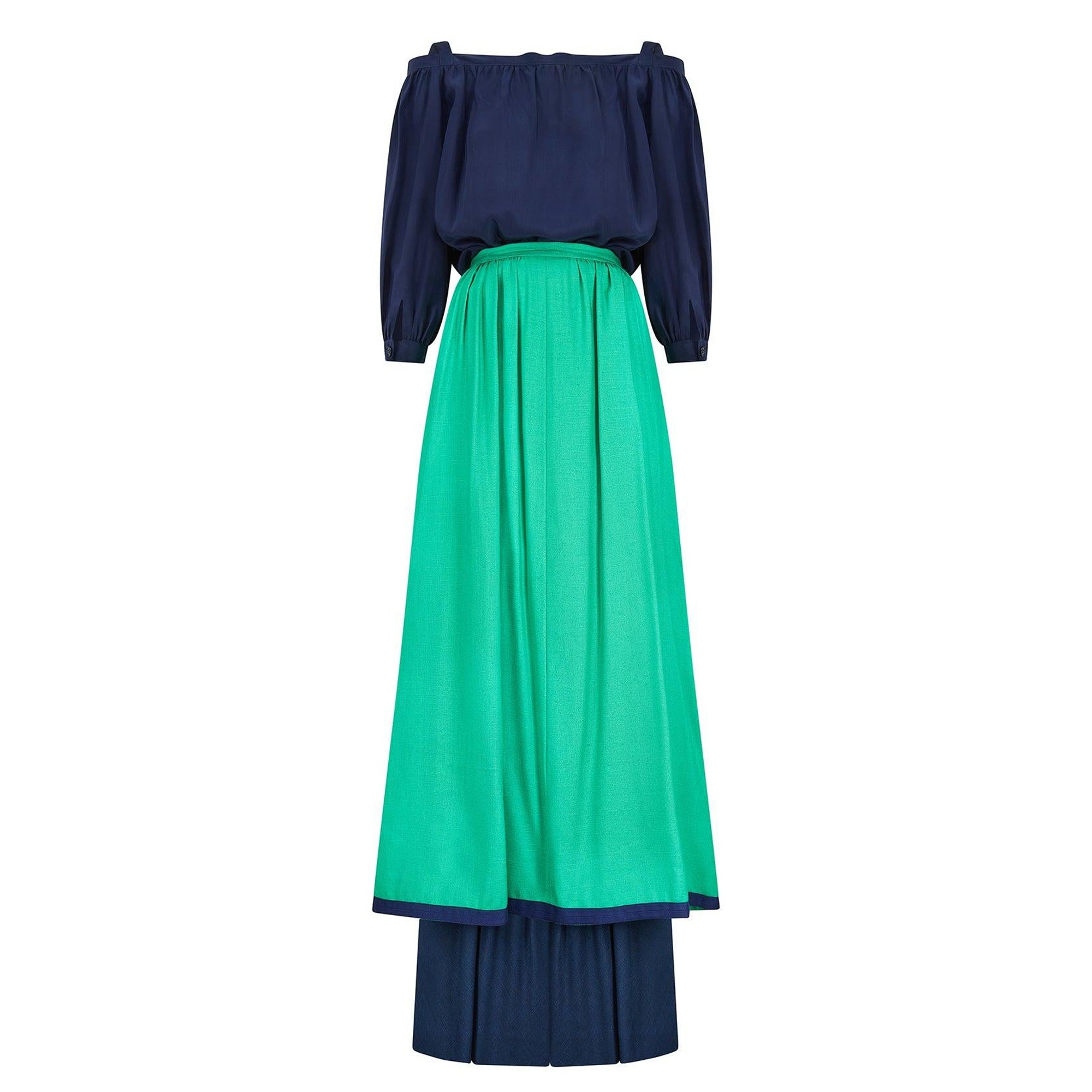 1977 Givenchy Runway Green Linen and Navy Silk Ensemble For Sale