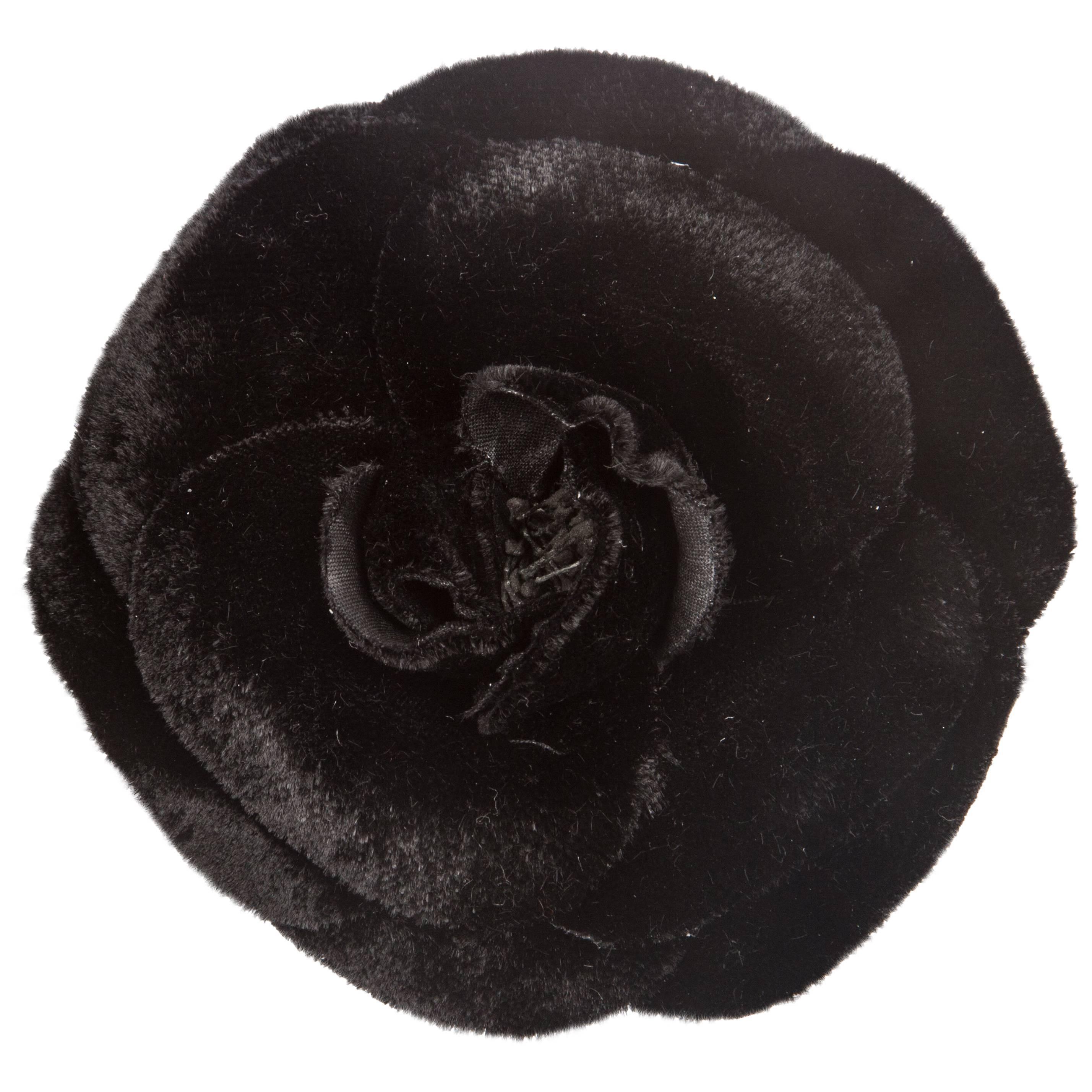 Vintage Velvet Camelia Brooch For Sale