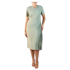 Vintage 1940S Oyster Grey Rayon Crepe Dress