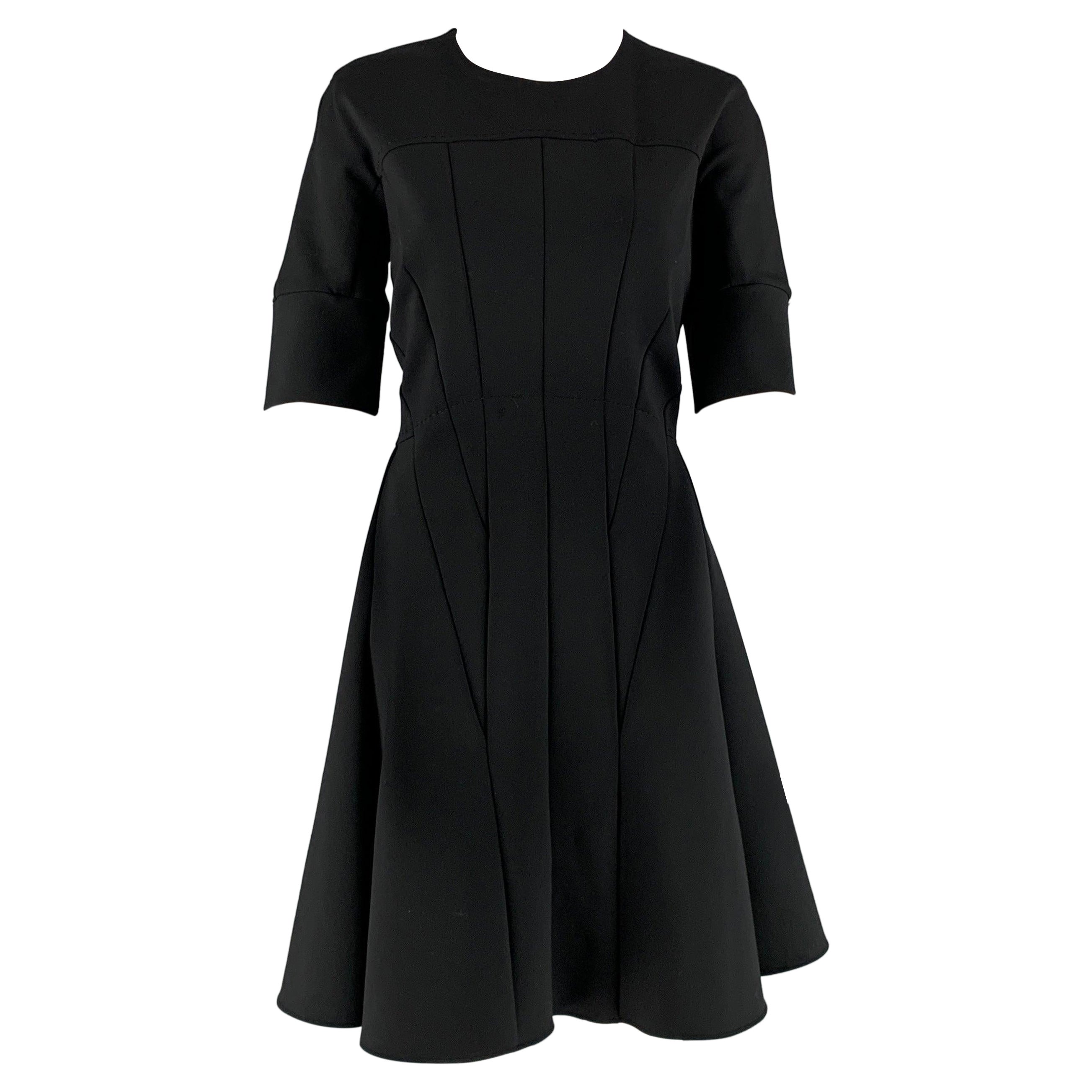 SPORTMAX Taille L Robe à manches courtes en nylon noir Eastane en vente