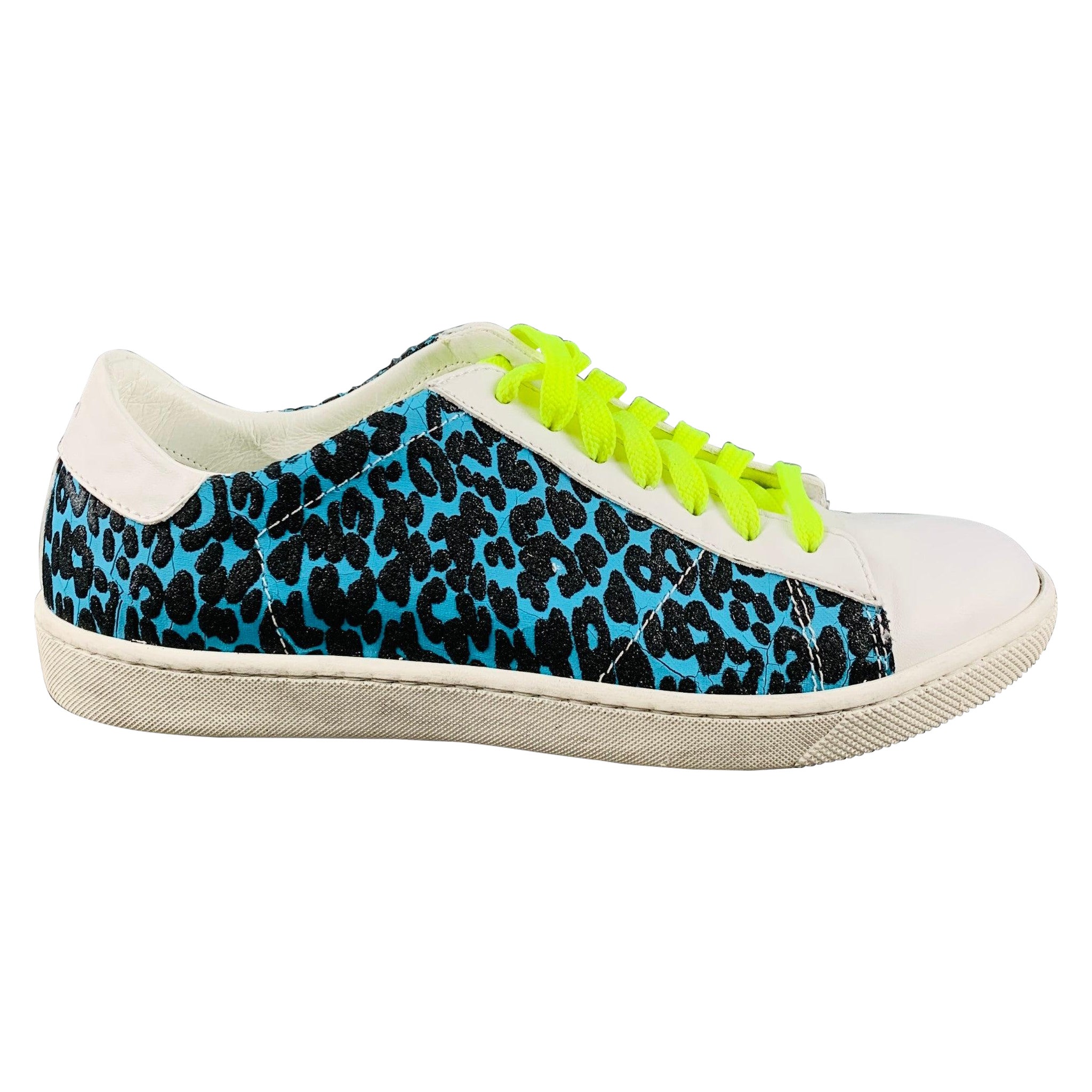 AMIRI Size 7 White Black & Blue Embossed Leather Low Top Sneakers For Sale