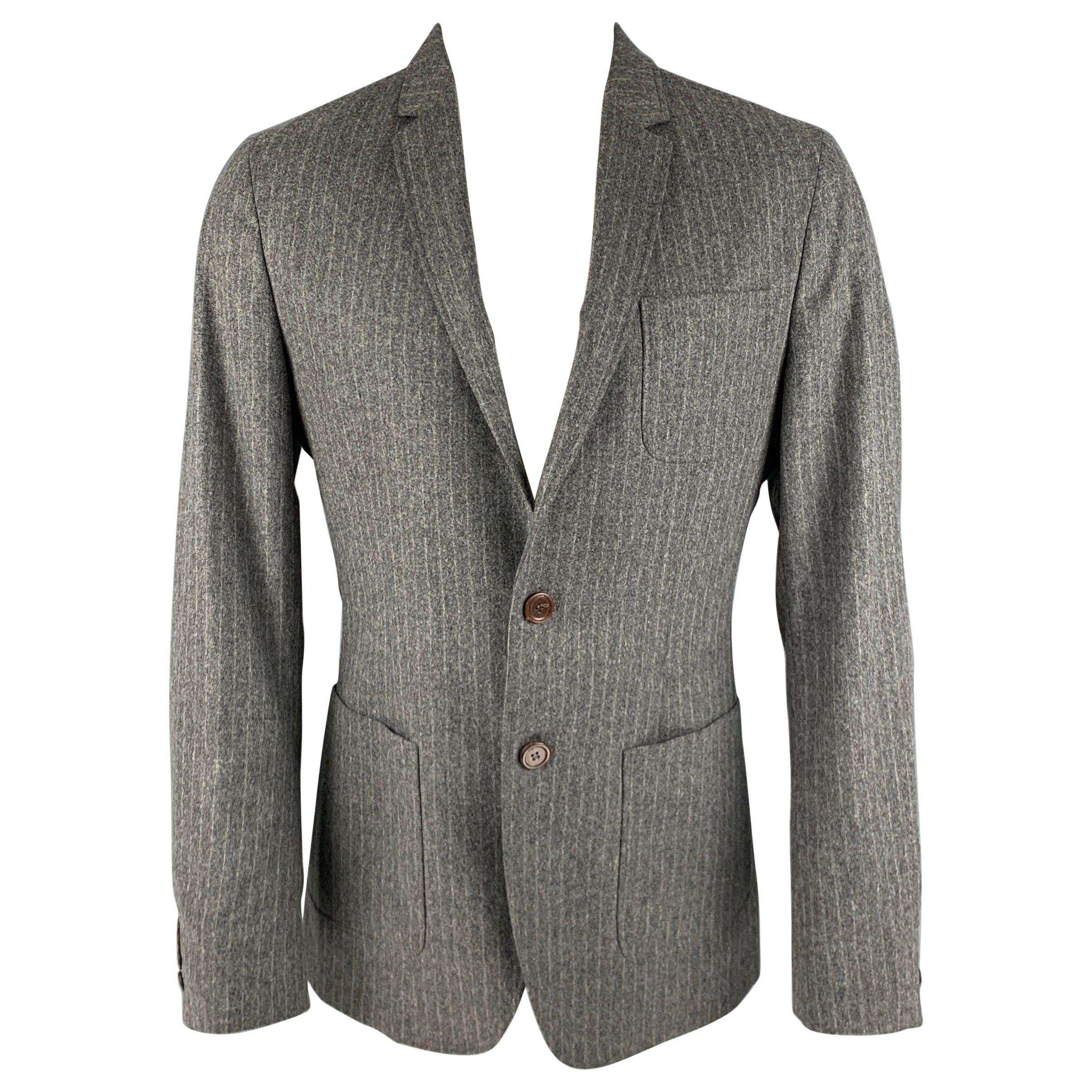 DOLCE & GABBANA Manteau de sport à rayures grises en laine mélangée taille 40 en vente