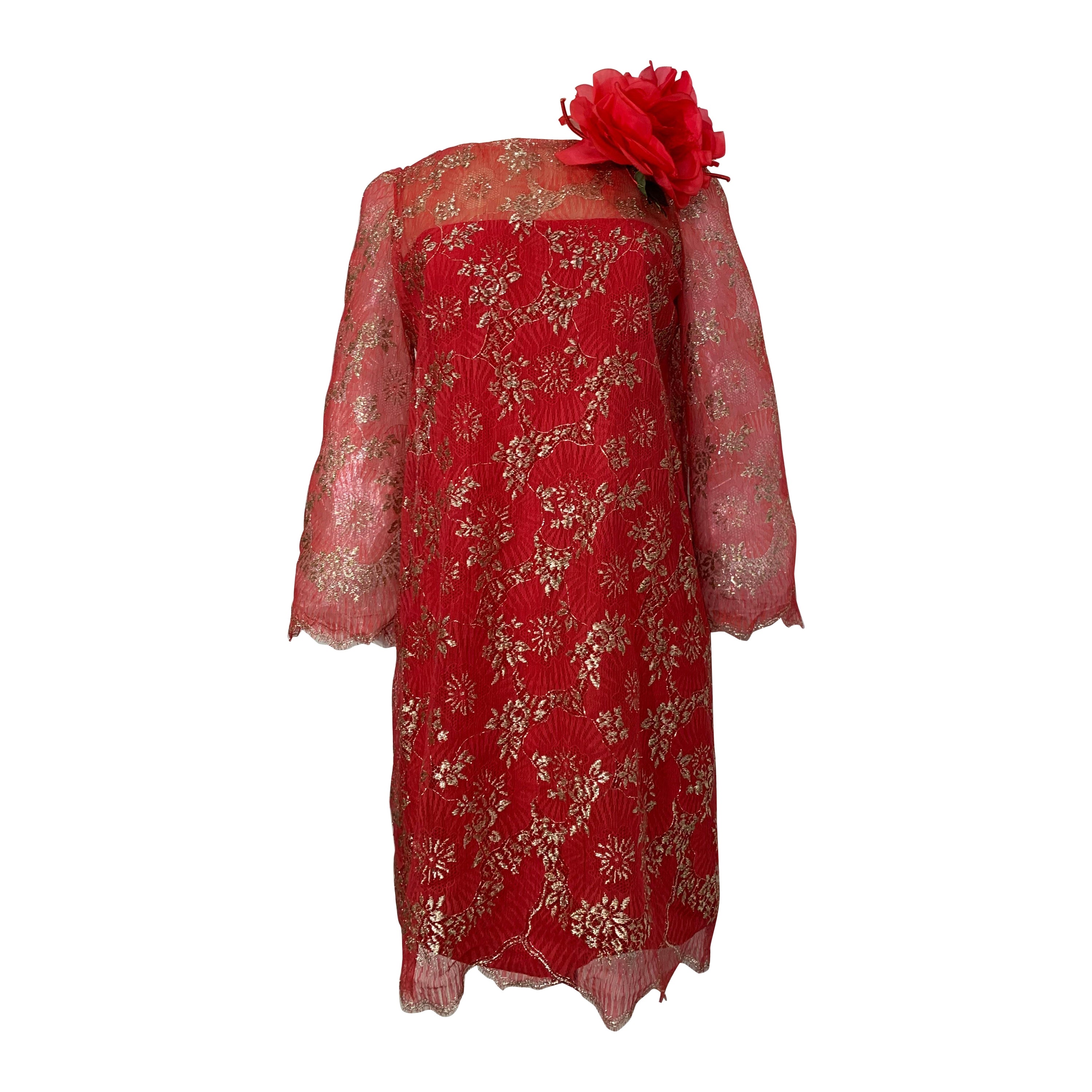Mini Vestido de Cóctel de Encaje Bordado Rojo y Dorado Richard Tam, Años 60 en venta