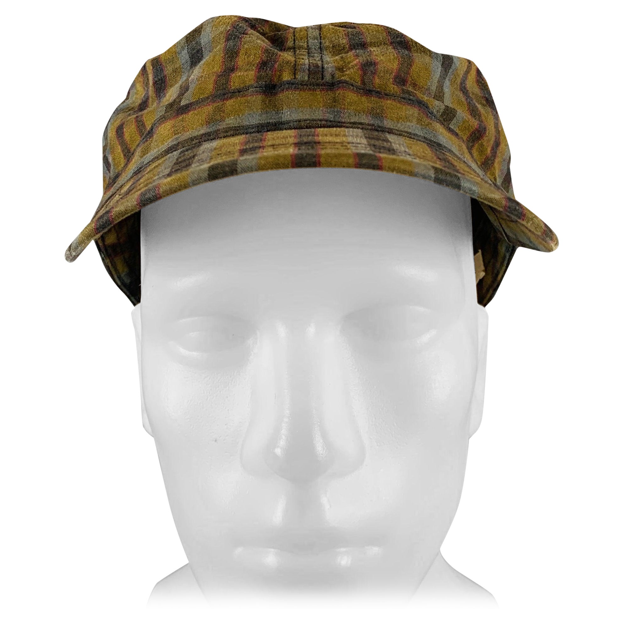 MARC JACOBS Size One Size Grey Green Plaid Cotton Hat For Sale