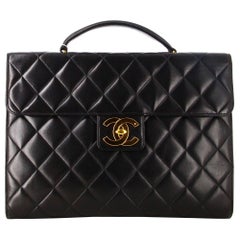 Vintage 1994 CC Lambskin Business Bag Chanel Matelassé