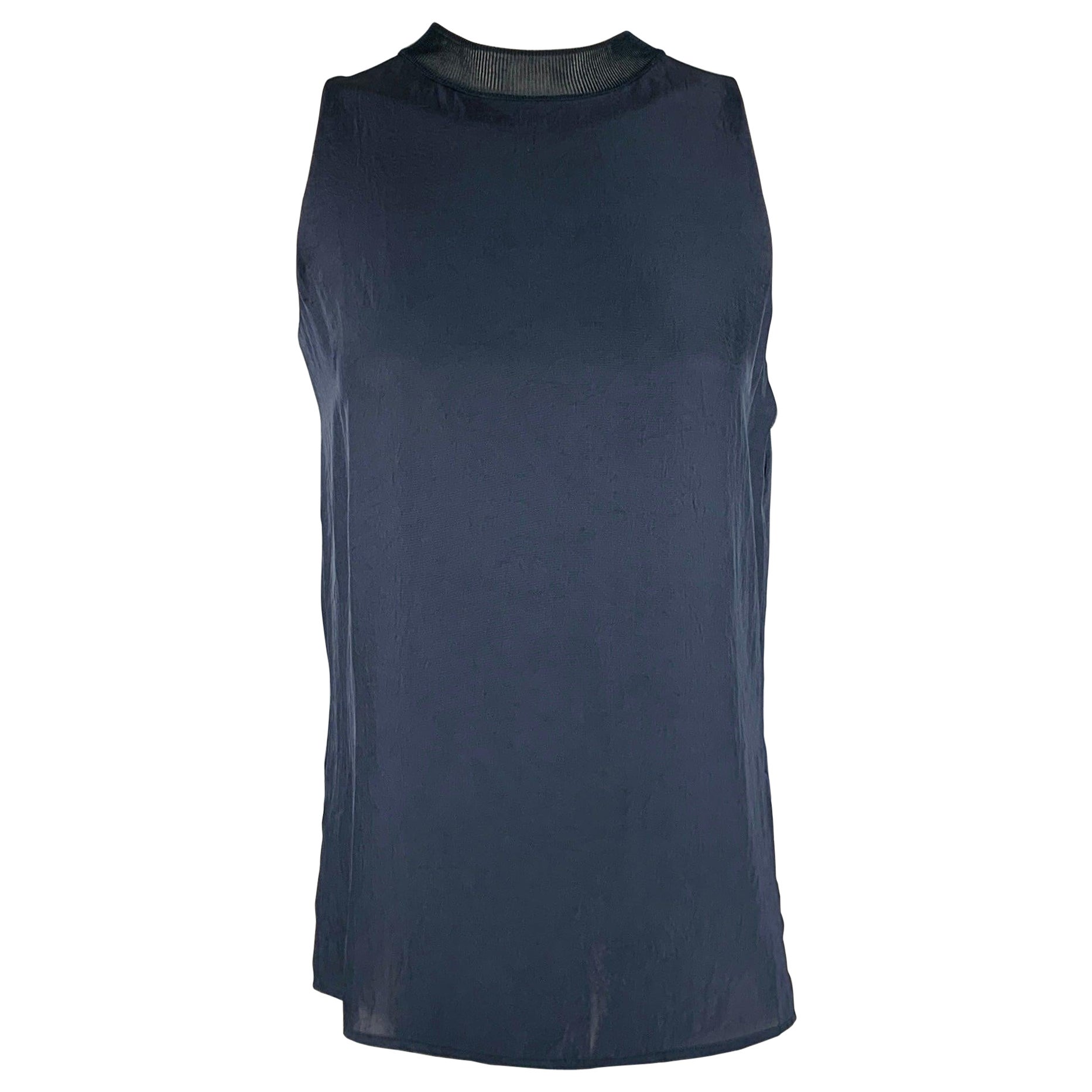 VINCE Size XS Grey Charcoal Rayon Sleeveless Casual Top For Sale