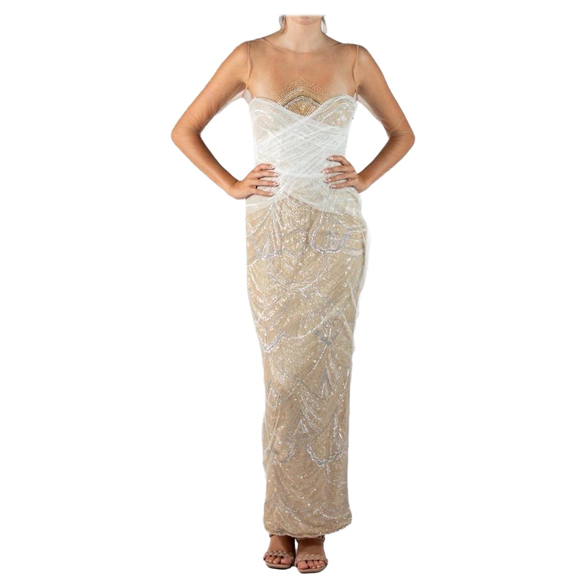 2010S Marchesa Pearl White Beaded Silk & Tulle Gown For Sale