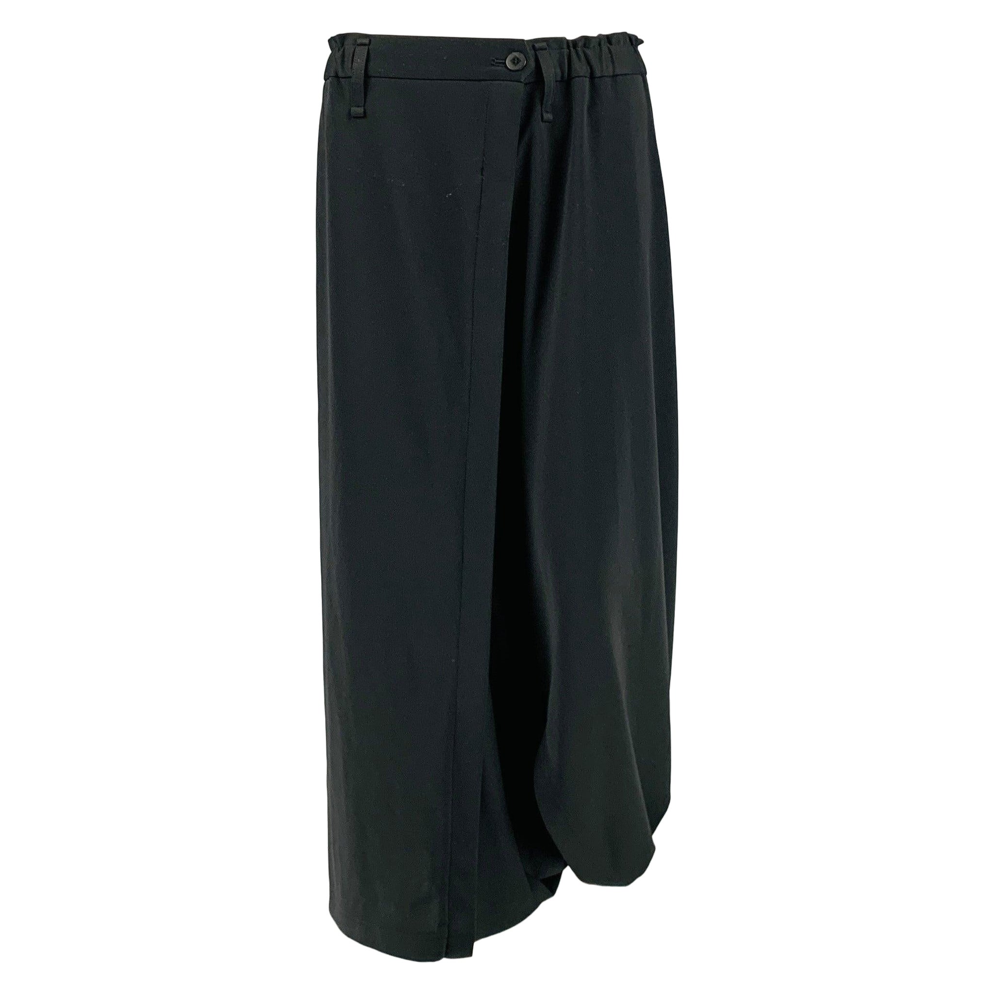 ISSEY MIYAKE Size M Black Elastic Waistband Casual Pants For Sale