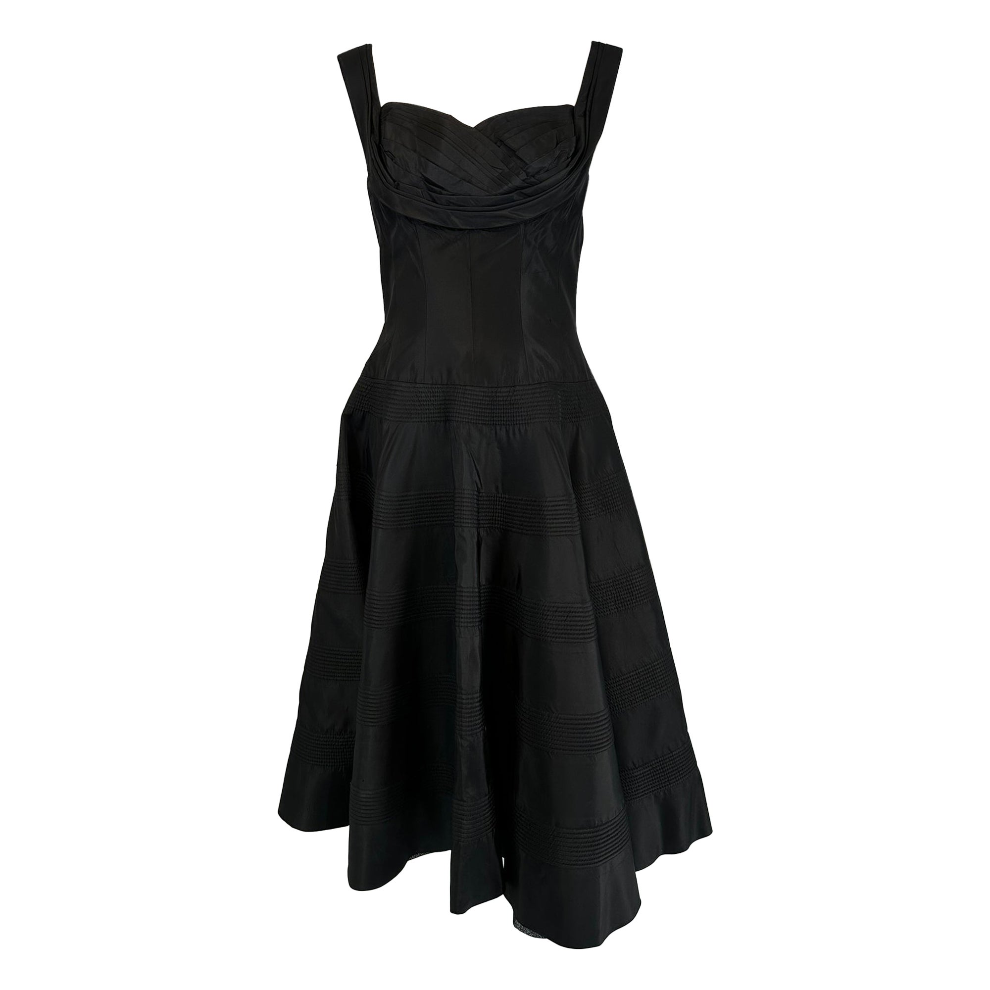 Fred Perlberg 1950s Black Taffeta Scoop Bodice Quilted Full Skirt Evening Dress en vente