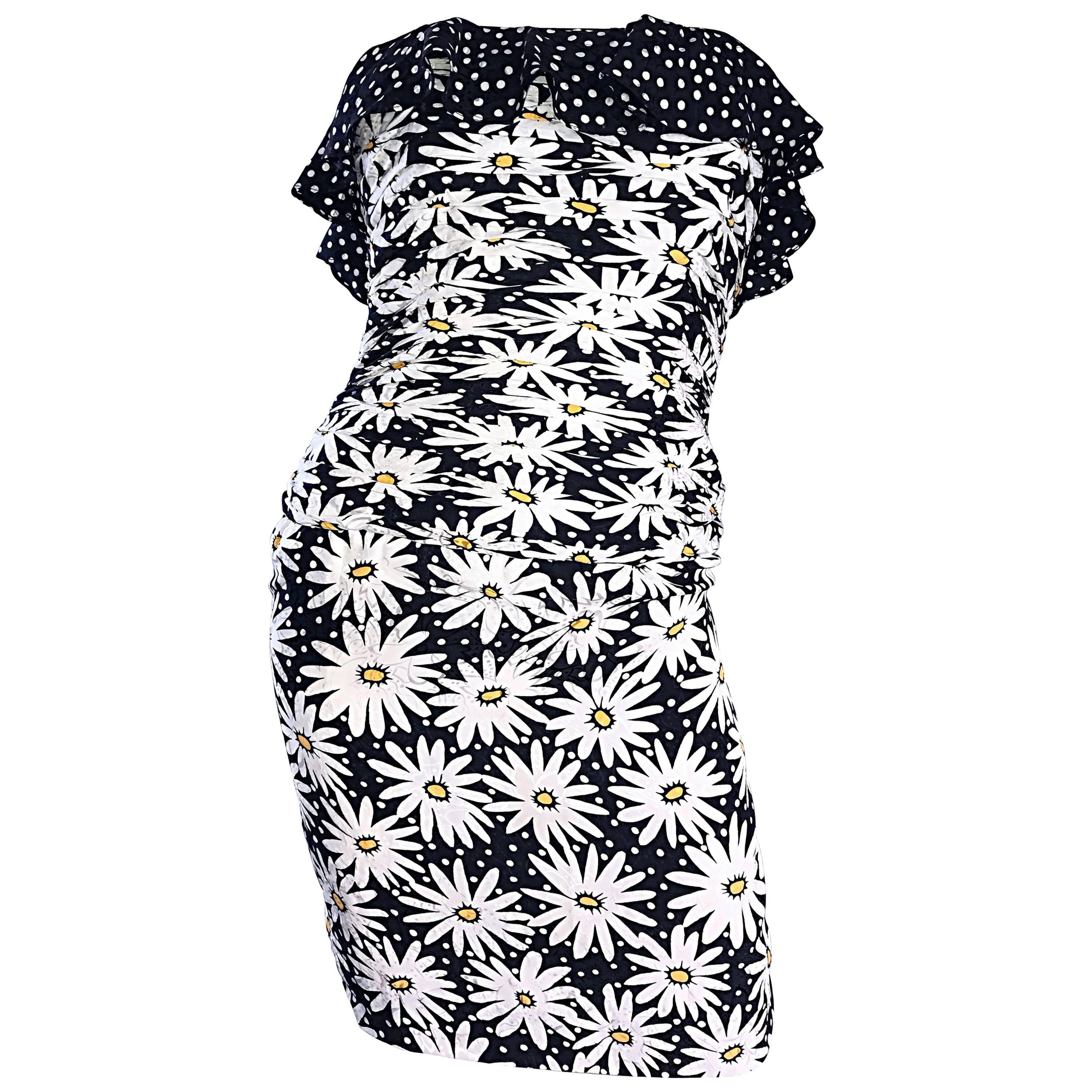 Fabulous Vintage 80s Black and White Daisy Polka Dot Print Sz 4 Strapless Dress  For Sale